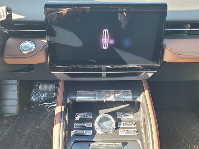 new 2026 Lincoln Nautilus car