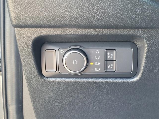 new 2025 Ford Ranger car, priced at $38,220