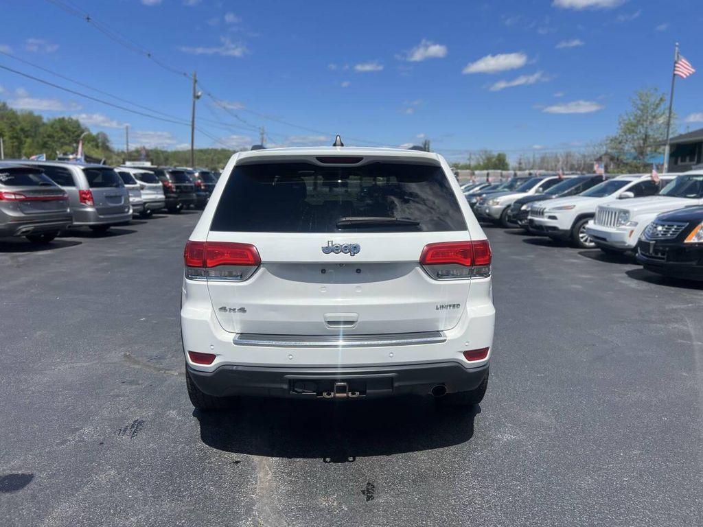used 2015 Jeep Grand Cherokee car, priced at $7,999