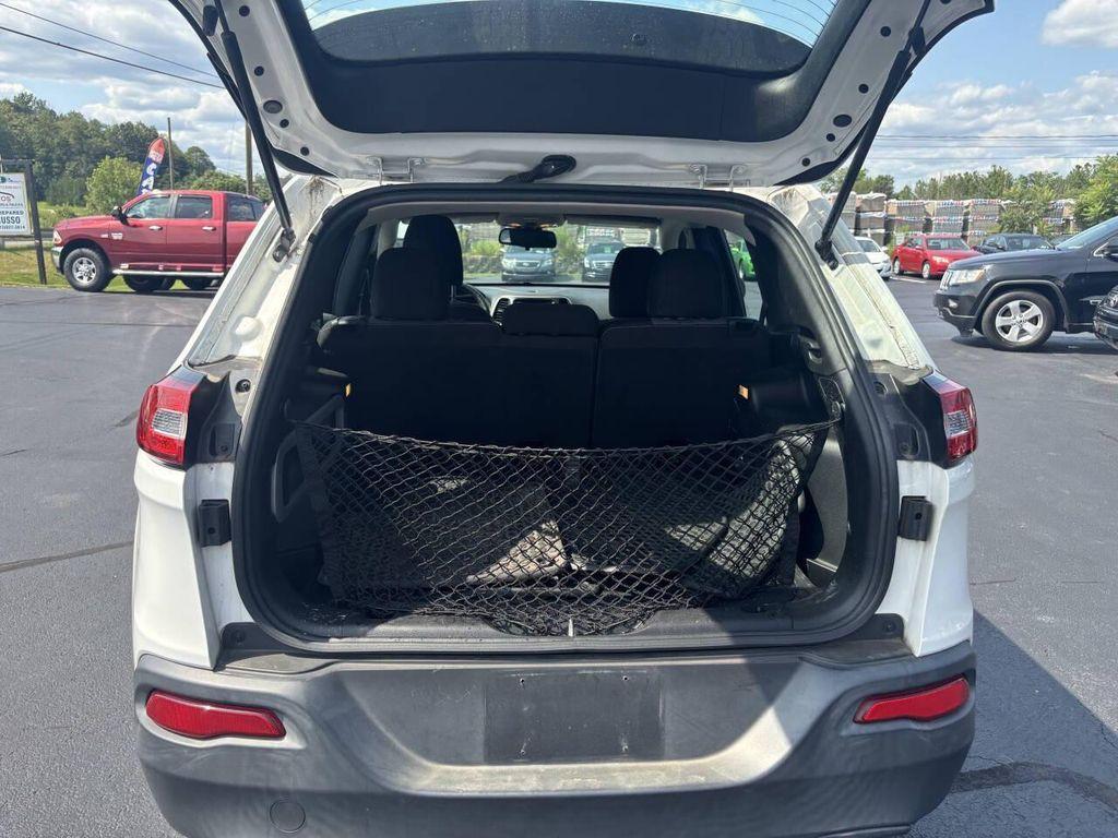 used 2016 Jeep Cherokee car, priced at $6,999