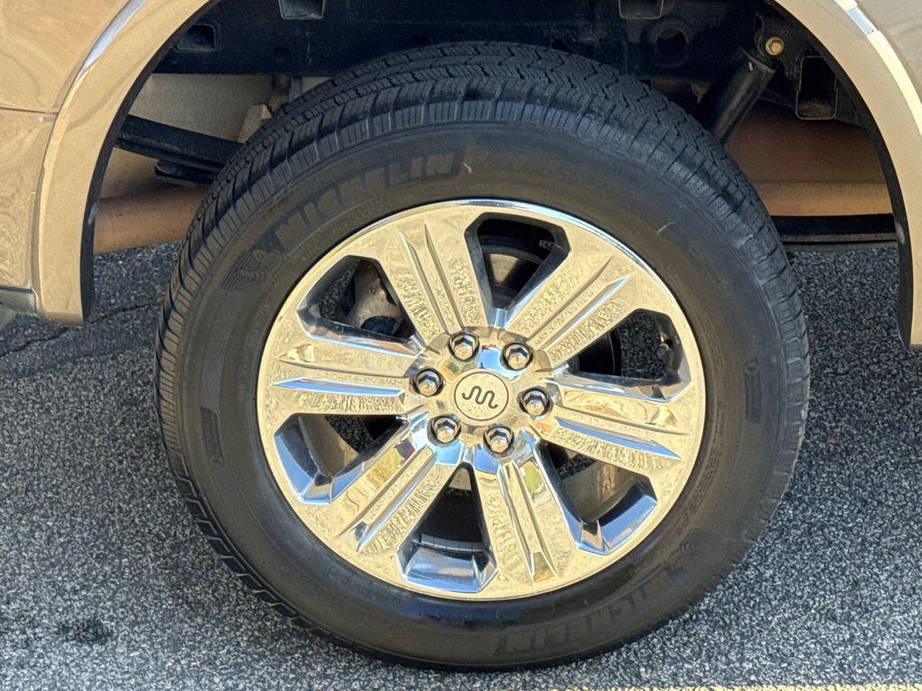 used 2019 Ford F-150 car, priced at $28,998