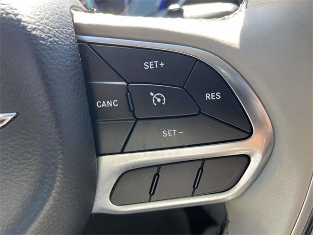 used 2020 Chrysler Pacifica car, priced at $11,880