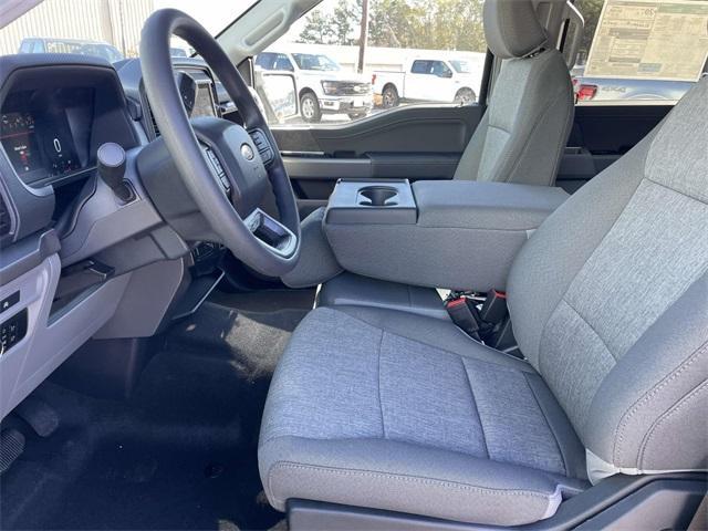 new 2025 Ford F-150 car, priced at $44,000