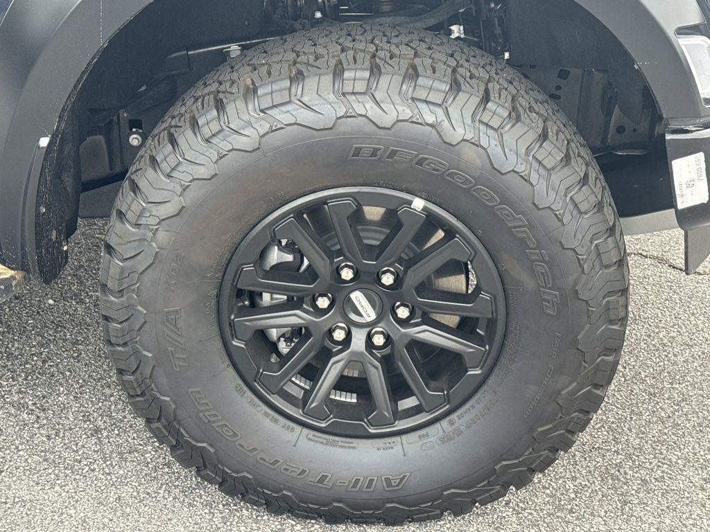 new 2025 Ford F-150 car, priced at $79,890