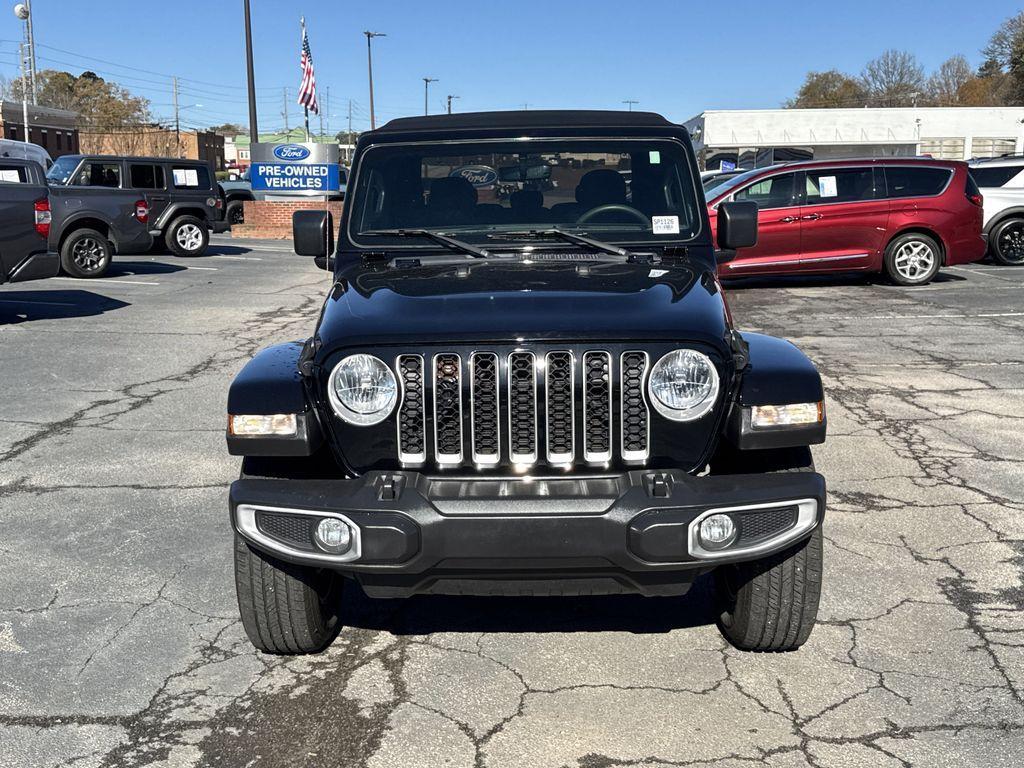 used 2023 Jeep Gladiator car, priced at $30,147