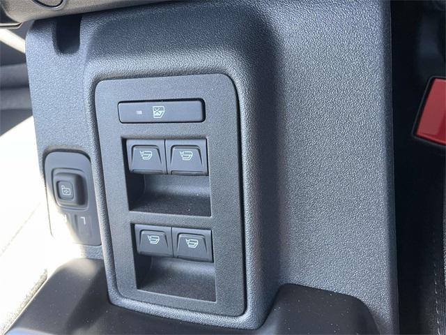 new 2025 Ford Bronco car, priced at $43,816