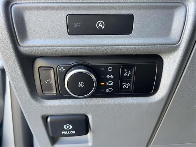 new 2025 Ford F-150 car, priced at $37,900