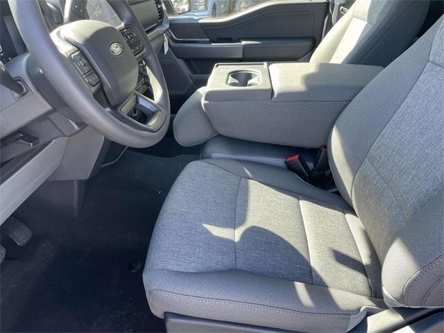 new 2025 Ford F-150 car, priced at $37,900