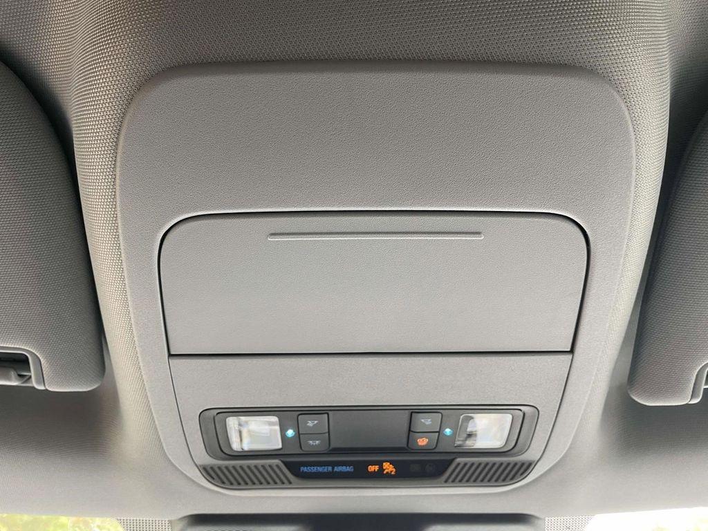 new 2025 Ford F-150 car, priced at $41,512