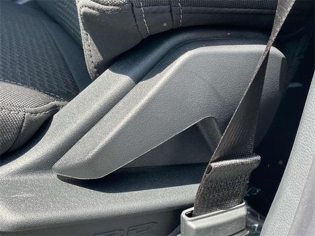 new 2025 Ford F-150 car, priced at $40,900