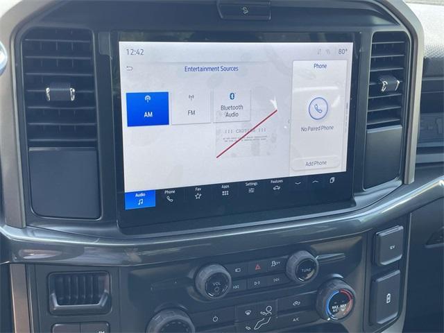 new 2025 Ford F-150 car, priced at $40,900