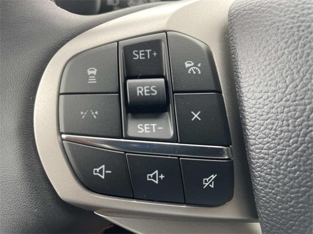 new 2025 Ford Explorer car, priced at $35,990