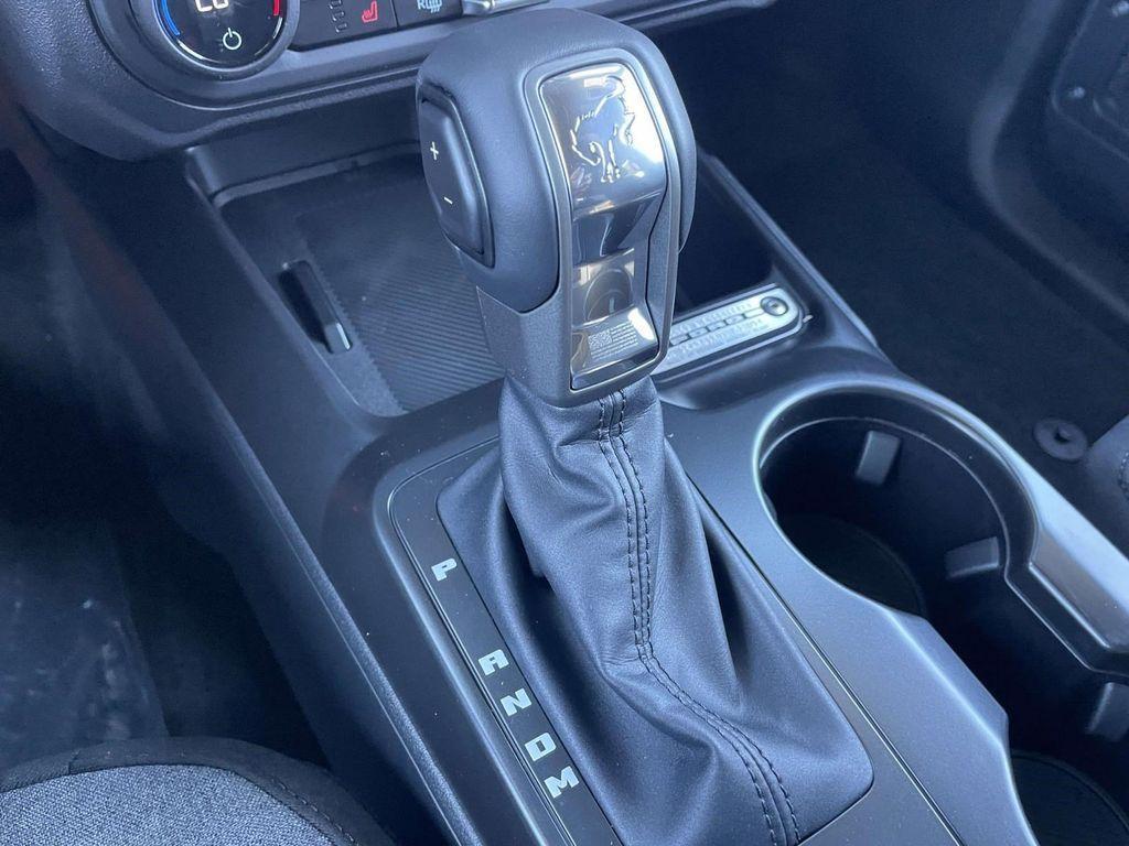 new 2025 Ford Bronco car, priced at $40,090
