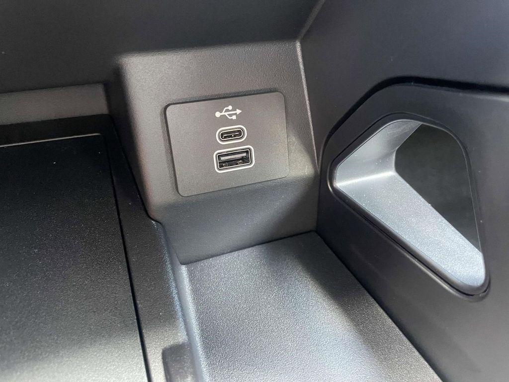 new 2025 Ford Ranger car, priced at $30,521