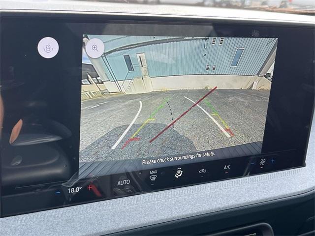 new 2025 Ford Maverick car, priced at $27,052