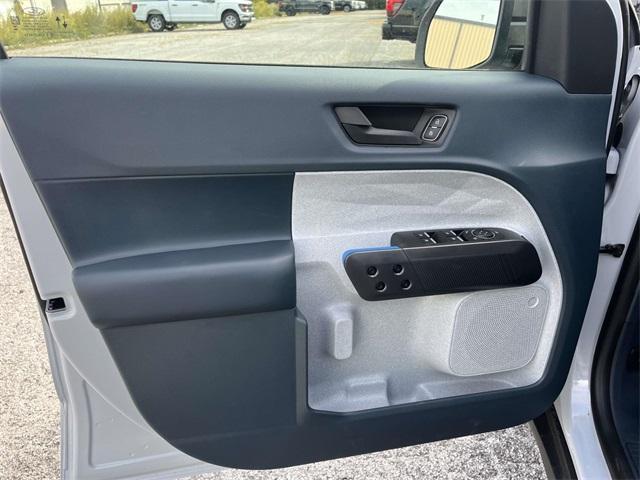 new 2025 Ford Maverick car, priced at $27,052