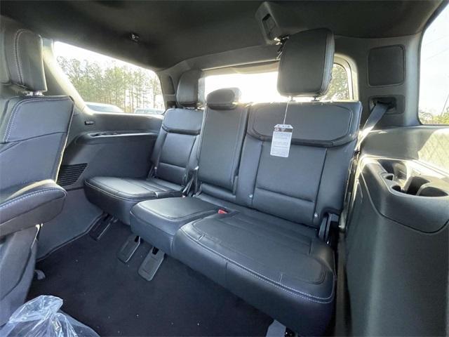 new 2025 Ford Expedition car, priced at $80,765