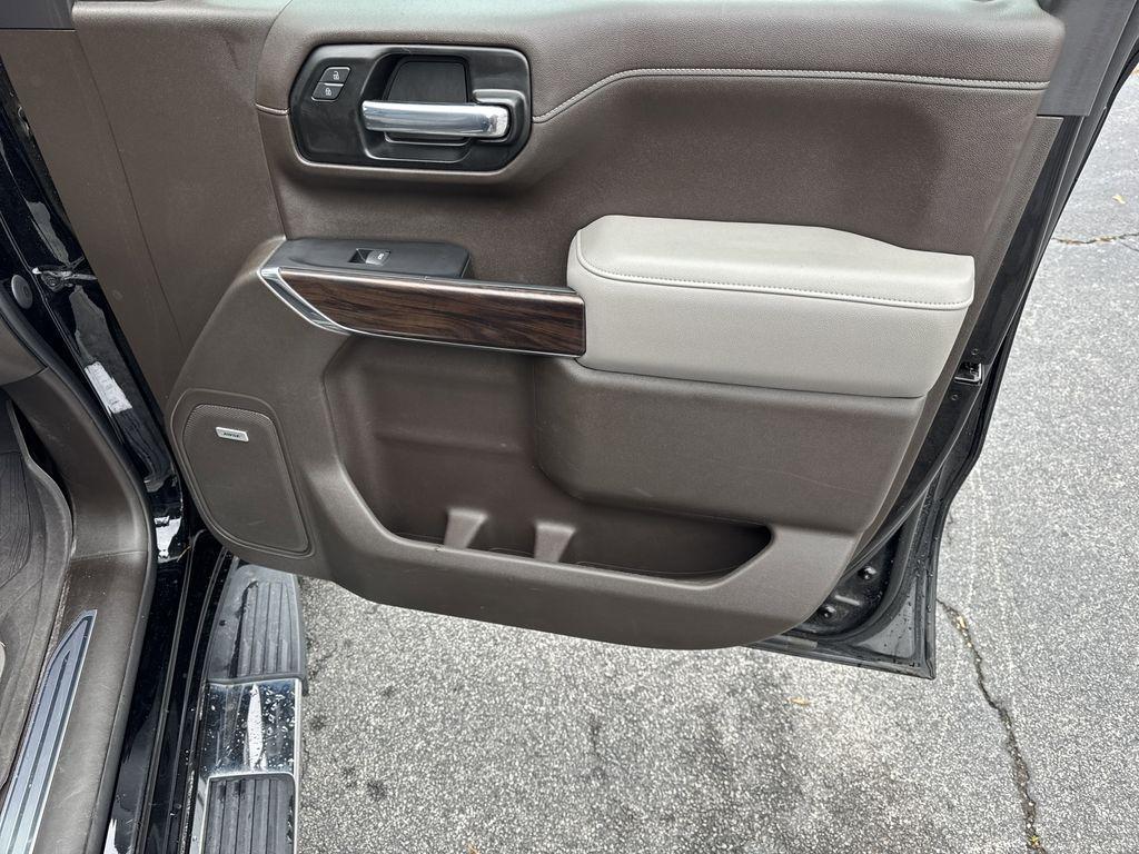 used 2022 GMC Sierra 1500 Limited car, priced at $35,620