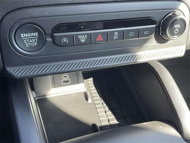 new 2025 Ford Bronco Sport car, priced at $30,963