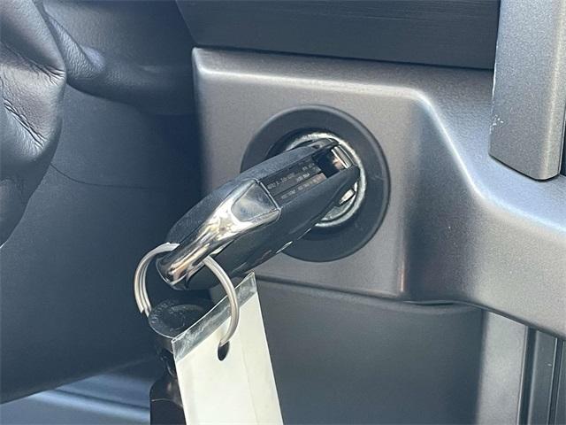 new 2025 Ford F-150 car, priced at $42,900