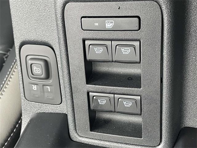 new 2025 Ford Bronco car, priced at $51,332