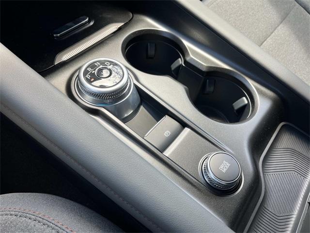 new 2025 Ford Explorer car, priced at $33,990