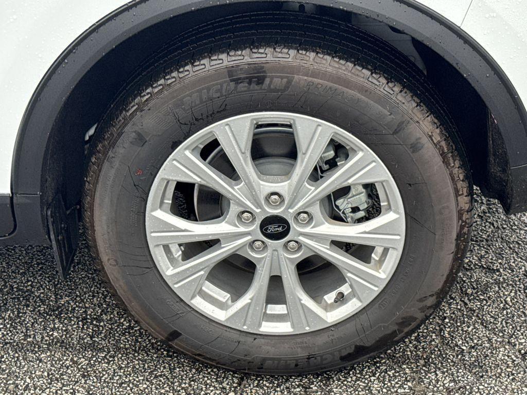 used 2025 Ford Escape car, priced at $22,920