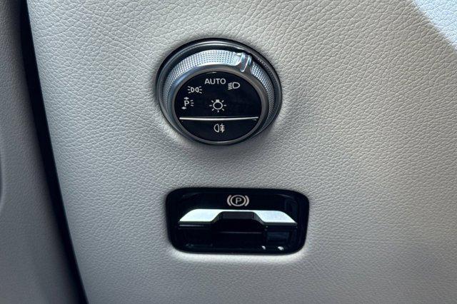 new 2026 Mercedes-Benz GLC 300 car, priced at $58,935