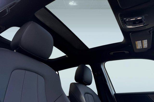 new 2026 Mercedes-Benz GLB 250 car, priced at $46,650
