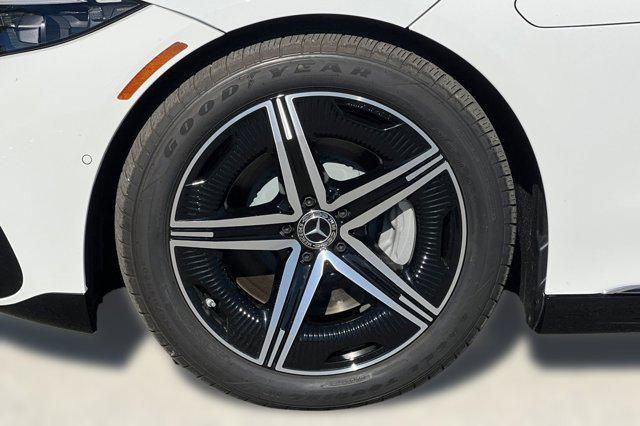 new 2025 Mercedes-Benz EQS 450 car, priced at $109,335