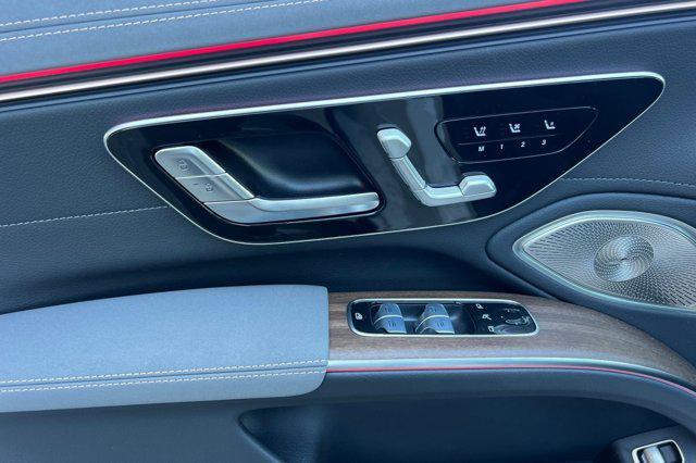 new 2025 Mercedes-Benz EQS 450 car, priced at $109,335