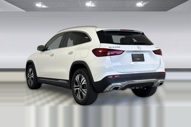 new 2025 Mercedes-Benz GLA 250 car, priced at $47,295
