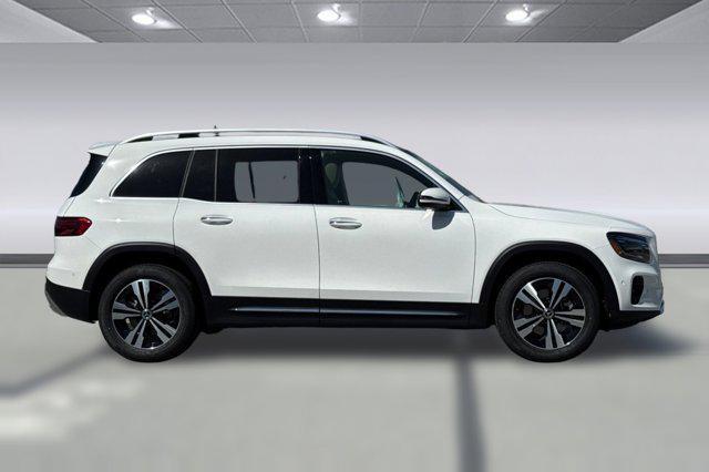 new 2026 Mercedes-Benz GLB 250 car, priced at $46,870
