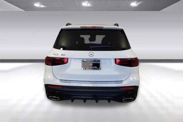 new 2024 Mercedes-Benz GLB 250 car, priced at $52,690