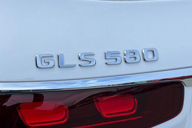 new 2026 Mercedes-Benz GLS 580 car, priced at $138,375