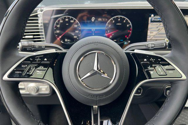 new 2026 Mercedes-Benz GLS 580 car, priced at $138,375