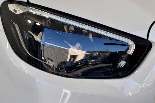used 2022 Mercedes-Benz E-Class car, priced at $39,597