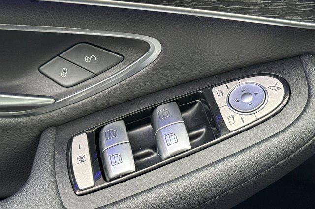 used 2021 Mercedes-Benz GLC 300 car, priced at $25,999