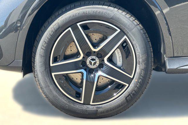 new 2026 Mercedes-Benz GLC 300 car, priced at $60,540