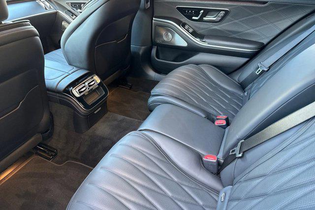 new 2025 Mercedes-Benz AMG S 63 E car, priced at $192,600