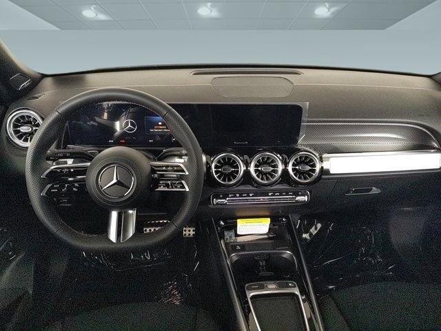 new 2024 Mercedes-Benz GLB 250 car, priced at $52,300
