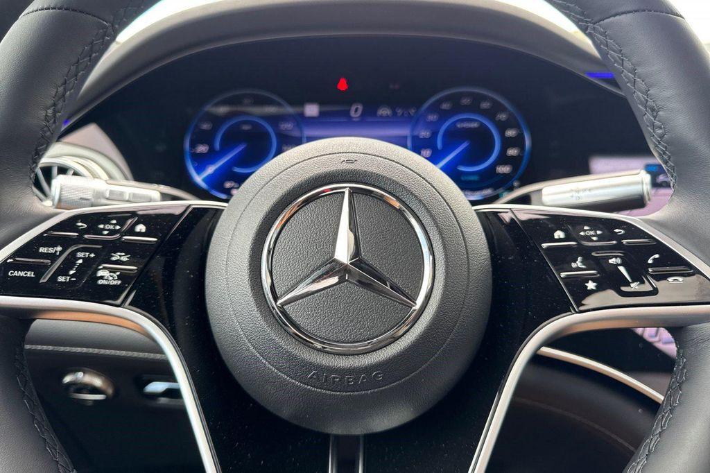 new 2026 Mercedes-Benz EQS 400 car, priced at $101,880