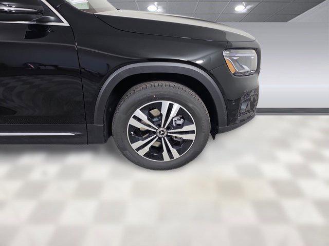 used 2025 Mercedes-Benz GLB 250 car, priced at $40,598