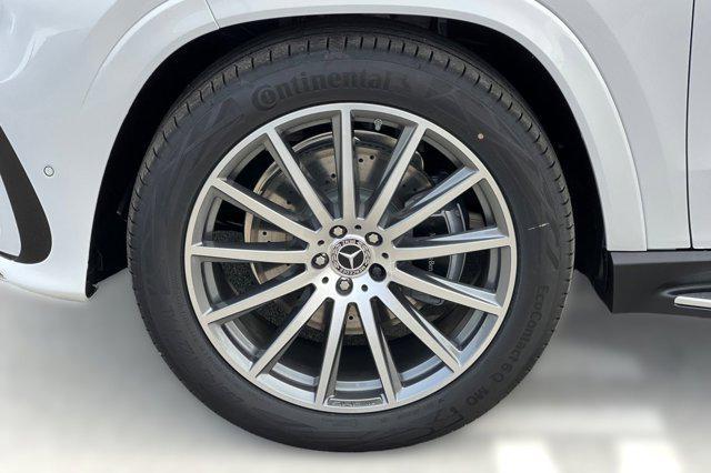 new 2026 Mercedes-Benz GLS 580 car, priced at $124,935