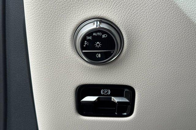 new 2026 Mercedes-Benz GLC 300 car, priced at $57,335