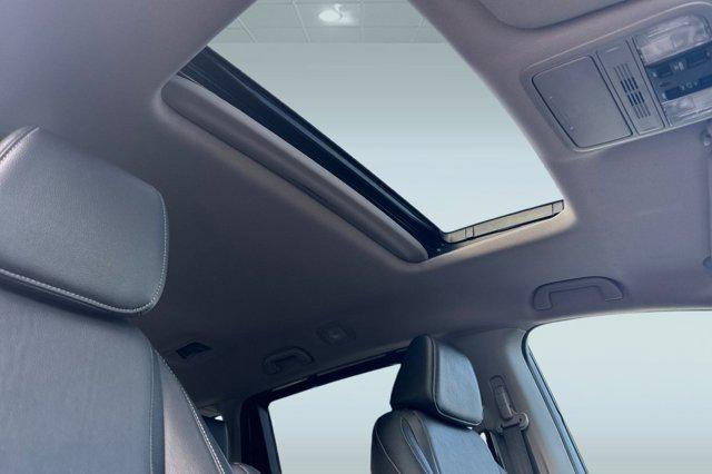 used 2024 Honda Odyssey car, priced at $30,996