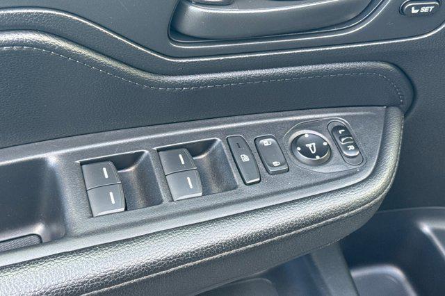 used 2024 Honda Odyssey car, priced at $30,996