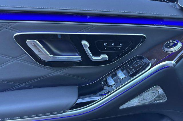 new 2026 Mercedes-Benz Maybach S 580 car, priced at $208,400