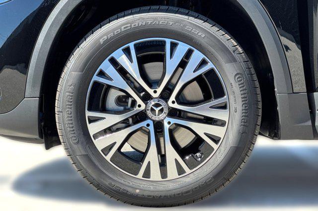 new 2026 Mercedes-Benz GLA 250 car, priced at $44,175