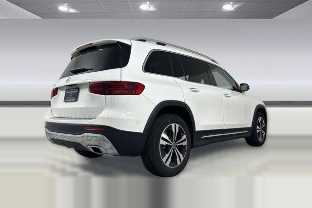 new 2025 Mercedes-Benz GLB 250 car, priced at $50,345